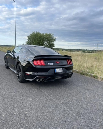 Ford Mustang cena 134200 przebieg: 47000, rok produkcji 2018 z Szczecinek małe 92